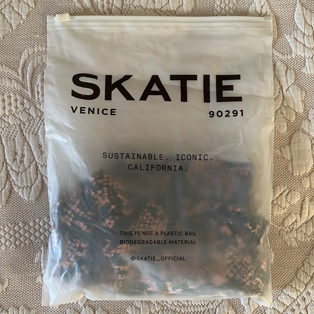 NWT Skatie Cece Bike Shorts in Arizona Size XS - Picture 6 of 7